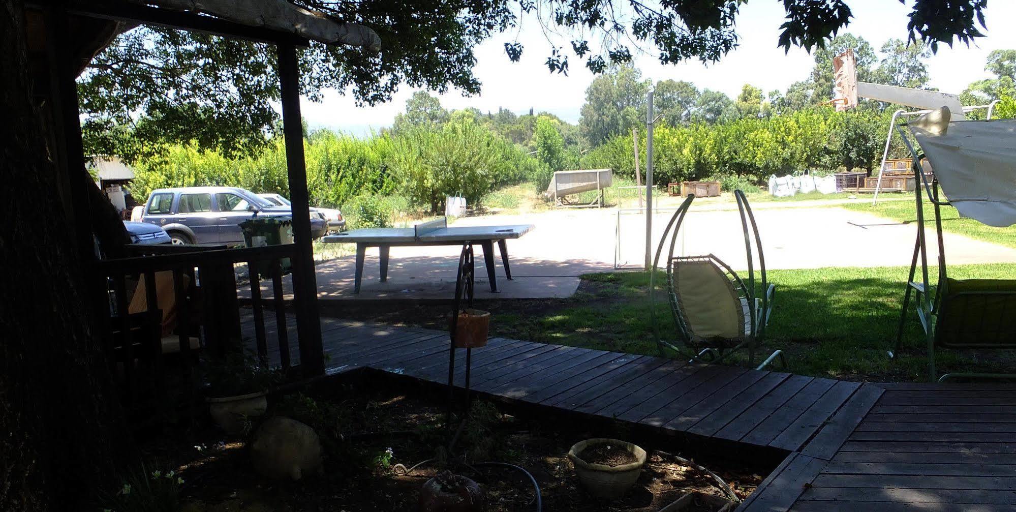 Nuriel Fruit & Guest House Sheʼar Yashuv Exterior foto